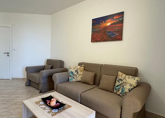 Horizon 13 'a' Apartment *