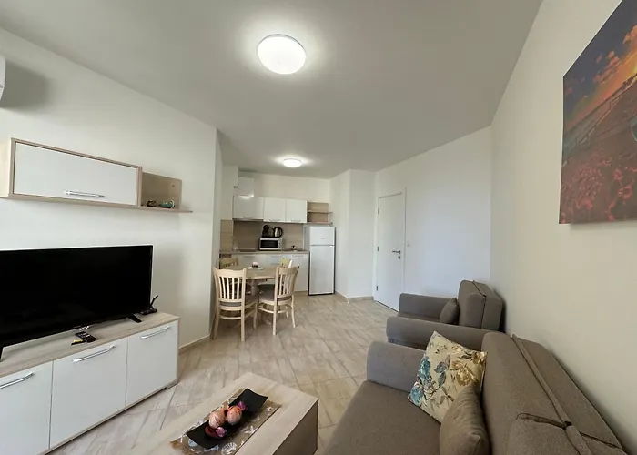 Apartment Horizon 13 'a' *