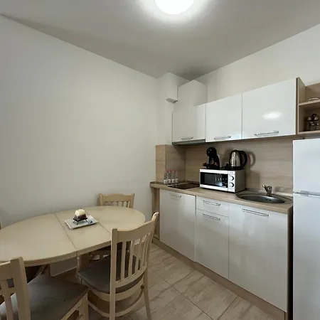 Horizon 13 'a' * Sveti Vlas